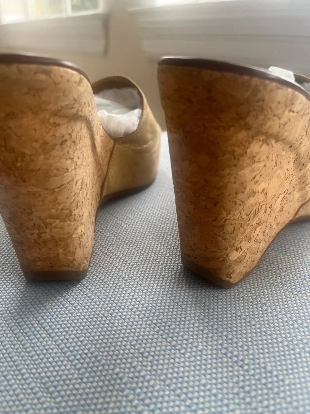 Beautiful Diane von Furstenberg Women's Gold Cork Wedge Slide Sandals Sz 6.5